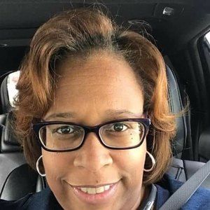 Meet your Posher, Michele